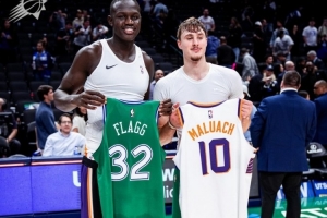 2025屆狀元秀?10號秀！弗拉格和馬盧阿奇交換球衣