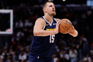 阿德爾曼：末節(jié)上約基奇不是為讓他刷分 不領(lǐng)先40分你就得派主力