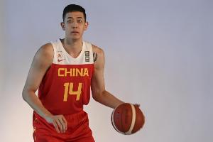 郭艾倫稱國(guó)家隊(duì)管沈梓捷叫“小鳥” 翟曉川留言證實(shí)：對(duì) 小鳥