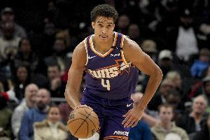 伊戈達(dá)羅談?wù)?fù)值+52：只想幫球隊(duì)贏球 不去糾結(jié)數(shù)據(jù)