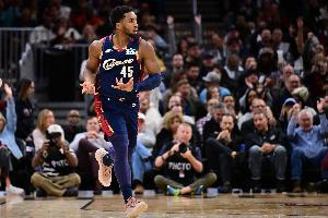 米切爾談取勝：意志力的較量 為莫布里湯姆林點(diǎn)贊 我們要相信過程