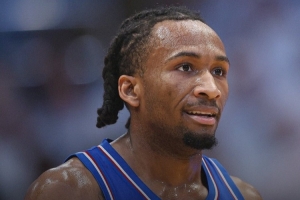 ESPN2026年NBA模擬選秀前五！彼得森狀元被籃網(wǎng)選中 迪班薩榜樣