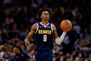 狀態(tài)火熱！沃特森19投13中砍32分12板3助 得分和籃板創(chuàng)生涯新高