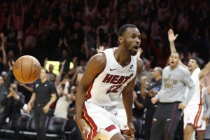 若嘴哥有威少的進(jìn)攻傾向會(huì)怎樣？楊毅：維金斯第1步不快 攻堅(jiān)不強(qiáng)