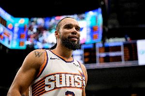 拼到六犯！狄龍17中8&4記三分拿下22分5板1助2斷