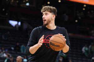 奶一口！阿德爾曼：申京的比賽賞心悅目 他是NBA最出色的球員之一