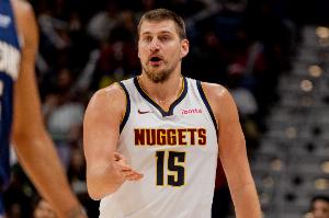 掘金9勝1負！約基奇11月場均34分12.3板11.1助 命中率65/48/85%