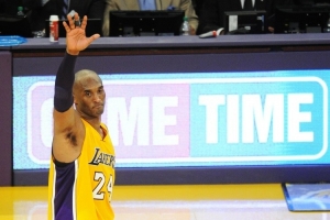 96-97賽季至今至少3次半場(chǎng)35+球員：科比10次 哈登8次 詹庫(kù)在列