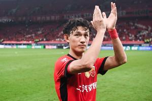 王燊超：今年球隊(duì)人員變動比較大 只要做好自己一切就會順其自然