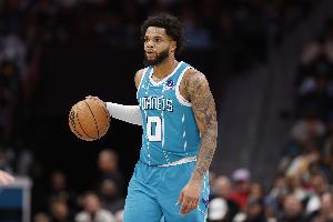 不是犯規(guī)！小橋切入暴扣無(wú)效&普拉姆利掩護(hù)犯規(guī) 黃蜂挑戰(zhàn)成功