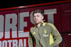 鐵閘！內(nèi)科·威廉姆斯對位薩拉赫，單場11次搶斷是本賽季英超最多