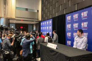 名場(chǎng)面?zhèn)z男主！比塔澤生涯出戰(zhàn)數(shù)已是錫安的1.5倍！