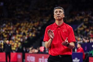 媒體人：男籃世預(yù)賽小組賽裁判來自澳洲、馬來西亞、泰國(guó)、新西蘭