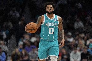 正負(fù)值-25最低！邁爾斯·布里奇斯14中6拿到17分4板 三分6中3