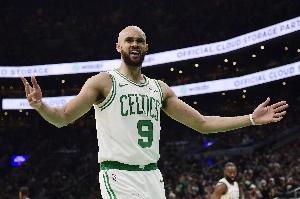 下半場砍25分！懷特：我可能其他球都投不進(jìn) 但關(guān)鍵球肯定能命中