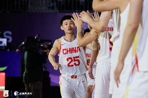 上場時間不多！王嵐嵚替補出戰(zhàn)6分18秒 沒有出手拿到3板1助