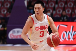 記者：一年連軸轉的比賽 讓中國隊球員們身體上和心理上都很疲勞