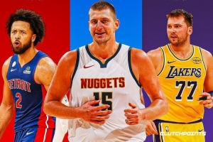 賽季至今達(dá)到場(chǎng)均27+6+9的球員：約基奇、東契奇、康寧漢姆