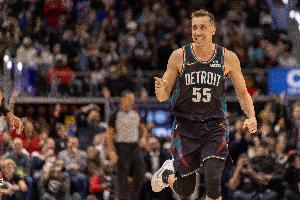 落選秀簽5年9000萬！斯波：鄧羅的經(jīng)歷可以出書了 他真的非常勵(lì)志