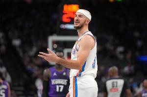 挑戰(zhàn)失敗！卡魯索切球布克犯規(guī) 雷霆挑戰(zhàn)失敗