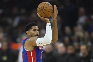 老夫聊發(fā)少年狂！哈里斯中距離如神附體&全場12中10砍下26分4板！