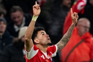 統(tǒng)治力！拜仁連續(xù)20場聯(lián)賽至少進2球，追平瓜帥時代所創(chuàng)德甲紀錄