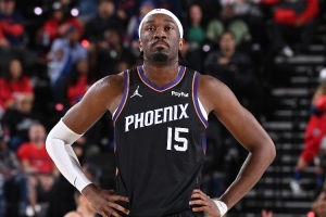 太陽(yáng)主教練談馬威傷情：預(yù)計(jì)不是長(zhǎng)期傷病 但需要檢查完才能評(píng)估