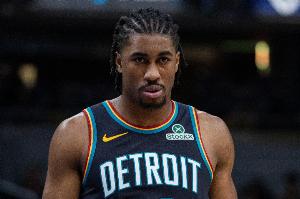 比克斯塔夫：今天是艾維表現(xiàn)最出色的比賽 他只會變得更強