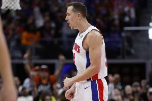 鄧羅：重返邁阿密心情很復(fù)雜 我很愛那幫老隊友但今天太想贏了