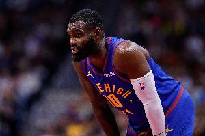 帶刀侍衛(wèi)！小哈達(dá)威14中8貢獻(xiàn)23分3板 三分11中7