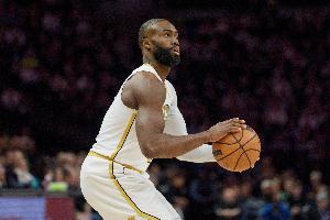 手感不佳但勝在全面！杰倫·布朗13中3&16罰12中 砍19分12板11助