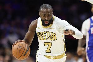 普理查德：杰倫·布朗是聯(lián)盟頂級(jí)球員 他能砍40+&也能拿三雙數(shù)據(jù)