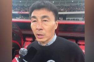 李瑋鋒談雙城杯奪冠：過來幫把忙，江蘇足球氛圍特別好