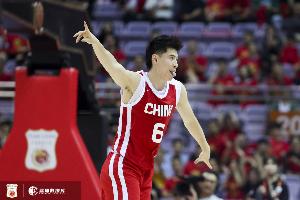 替下胡明軒！男籃今晚首發(fā)：高詩(shī)巖程帥澎朱俊龍小曾周琦 ???