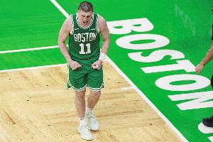 手感火熱！普理查德半場8中7砍最高18分 三分5中4