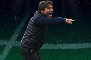 帶隊斬獲意甲冠軍！孔蒂當(dāng)選意大利球員協(xié)會上賽季最佳教練