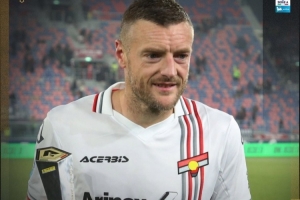 瓦爾迪：很高興梅開二度并拿到3分，全隊都希望踢一個成功的賽季