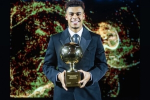 姆巴佩社媒祝賀杜埃獲得金童獎(jiǎng)：實(shí)至名歸，早日康復(fù)！