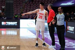 蘇群：排除更衣室失控 中國男籃策略錯誤 隊員精力過多放在全運(yùn)會