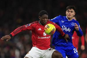 當(dāng)前身價(jià)4500萬(wàn)歐！??記者：梅努是那不勒斯冬窗的首要目標(biāo)