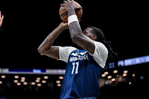 你倆行??！里德&麥丹合計(jì)22中13砍下35分9板8助4斷1帽