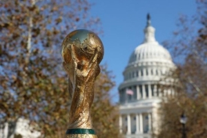 大力神杯已經(jīng)被運抵華盛頓，12月6日凌晨舉辦世界杯抽簽儀式