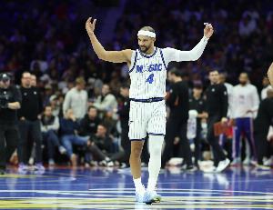 持續(xù)發(fā)揮！薩格斯三節(jié)16中9轟下21分3板2助1斷