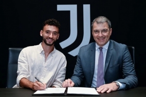 記者：若昂·馬里奧已經(jīng)向尤文申請(qǐng)離隊(duì)，他期望得到更多出場(chǎng)機(jī)會(huì)