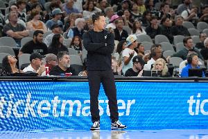 米奇：魔術(shù)陣容體型非常龐大 他們是對抗性最強的球隊之一