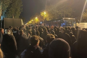 尼斯官方：強(qiáng)烈譴責(zé)對球員及體育總監(jiān)的暴力行為，全力支持球隊