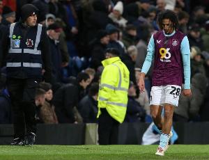 向球迷吐口水！官方：伯恩利中場漢尼拔被禁賽4場+罰款1.5萬鎊