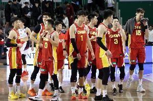 東超一直希望與積極推動(dòng)CBA球隊(duì)加入 參賽有利于中國(guó)男籃了解對(duì)手