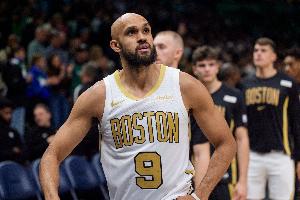 白帝好猛！懷特半場8中4得11分2板4助 三分6中3&正負(fù)值為+14