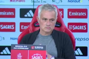 穆帥：比賽和評論是兩回事，若我是評論員也會干得很好且更尊重人